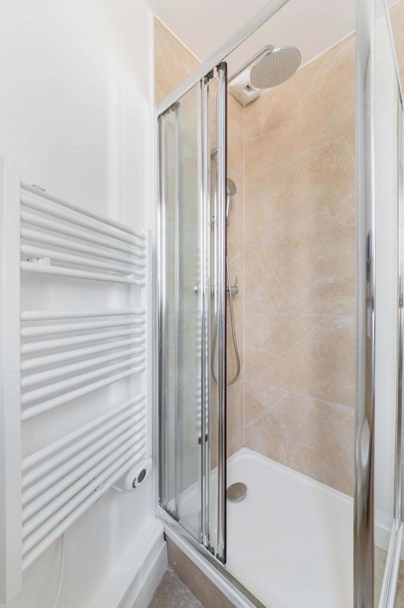 דירות 2 Pieces Refait Neuf Metro Jaures - Paris 19 - 4P - Flat-Guest מראה חיצוני תמונה